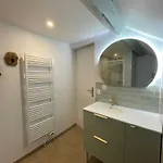 公寓 Duplex Dans Le Triangle D'or 贡比涅