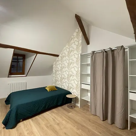 Duplex Dans Le Triangle D'or 贡比涅